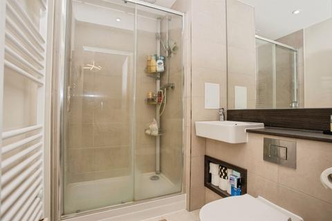 2 bedroom apartment for sale, Hargrave Drive, Harrow