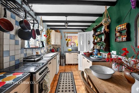 undefined, Sparrow Farm Drive, Feltham