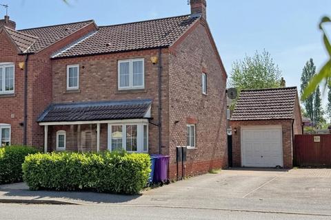 3 bedroom semi-detached house for sale, St. Thomas Drive, Boston