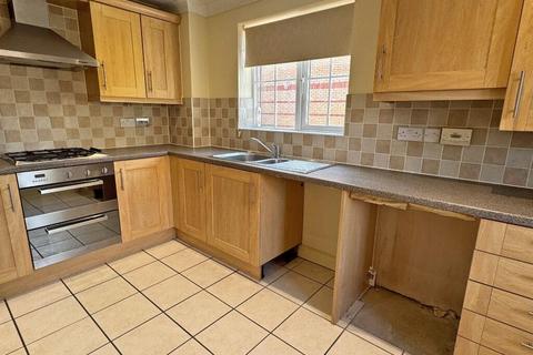3 bedroom semi-detached house for sale, St. Thomas Drive, Boston