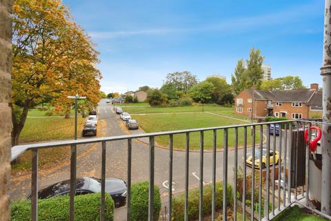 3 bedroom maisonette for sale, Nafford Grove, Birmingham