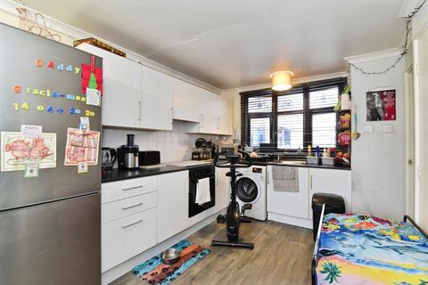 undefined, Weakland Crescent, Hackenthorpe, Sheffield