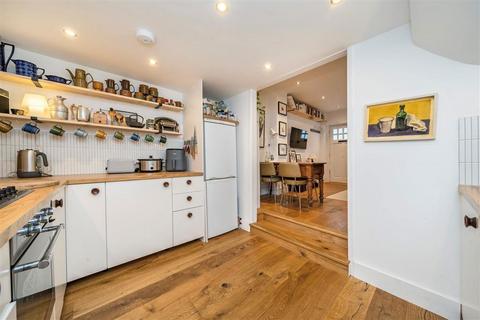 2 bedroom end of terrace house for sale, Tanners Mews, London SE8