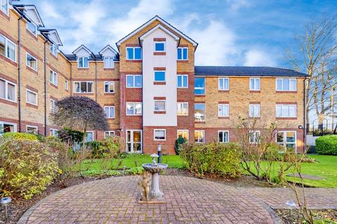 undefined, Lower High Street, Watford