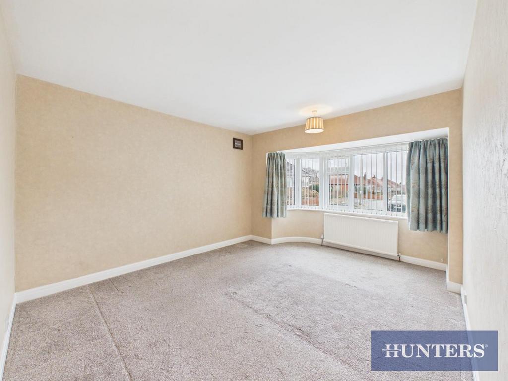 CAM02804 G0-PR0406-STILL006.jpg