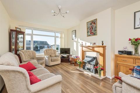 2 bedroom semi-detached bungalow for sale, St. Abbs Walk, Bradford