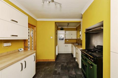 3 bedroom semi-detached house for sale, Kingston Road, Worksop