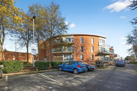 2 bedroom flat for sale, Westway, London