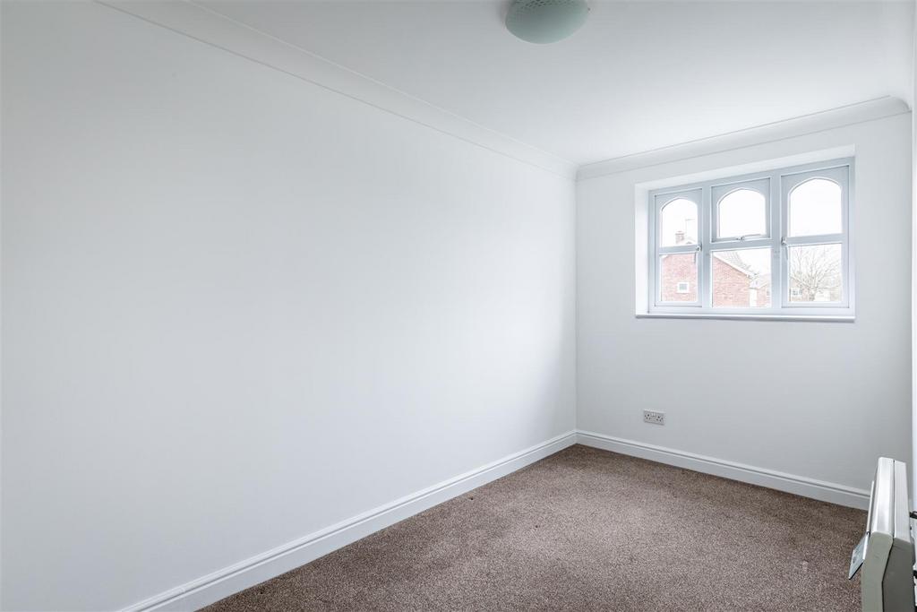 7 Roseleigh Gardens-10.jpg