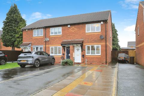 2 bedroom end of terrace house for sale, Barn Farm Close, Bilston