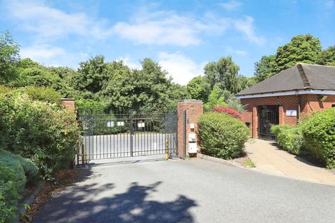 undefined, Lowbridge Walk, Bilston