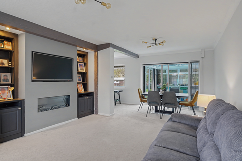 3 bedroom semi-detached house for sale, Leafield Road, Solihull B92