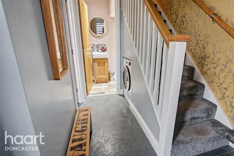 2 bedroom semi-detached house for sale, Coniston Road, Askern, Doncaster