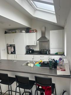 1 bedroom in a house share to rent, Velveteen Crescent, Worsley M28