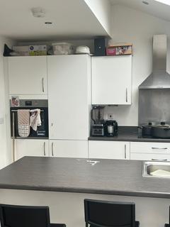 1 bedroom in a house share to rent, Velveteen Crescent, Worsley M28