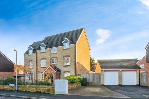 undefined, Mustang Way, Swindon
