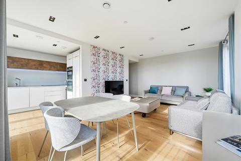 1 bedroom apartment to rent, Keybridge, Exchange Gardens, Vauxhall, London, SW8