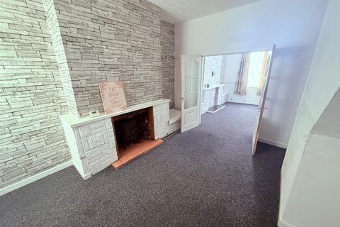 2 bedroom house to rent, Sutton Road, St. Helens