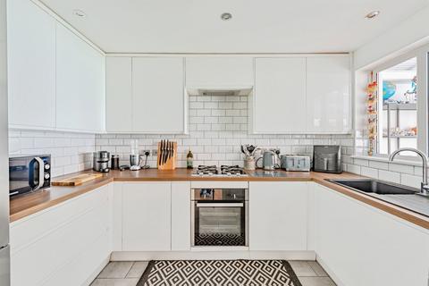 3 bedroom semi-detached house for sale, Alpine Road, Redhill
