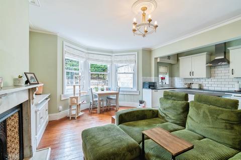 undefined, Lower Oldfield Park, Bath