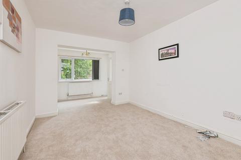 3 bedroom semi-detached house for sale, Fenby Avenue, Bradford