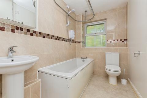 1 bedroom maisonette for sale, Dalesford Road, Aylesbury