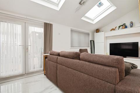 3 bedroom end of terrace house for sale, Chilcomb Road, Southampton