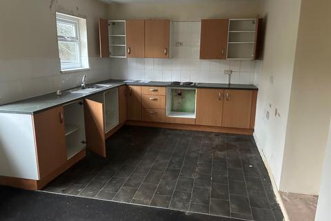 3 bedroom semi-detached house for sale, Ruffield Side, Wyke, Bradford