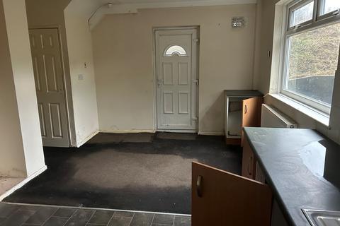 3 bedroom semi-detached house for sale, Ruffield Side, Wyke, Bradford