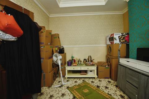 3 bedroom terraced house for sale, Parkside Road, BRADFORD