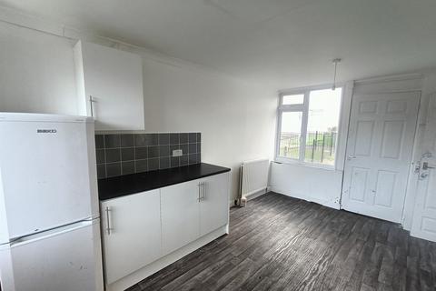 3 bedroom terraced house for sale, Halidon Way, Billingham