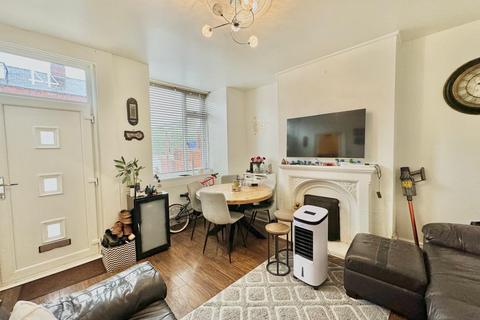 undefined, Conway Mount, Leeds, West Yorkshire, LS8