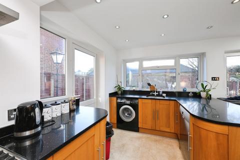 3 bedroom semi-detached house for sale, Grenville Avenue, Broxbourne