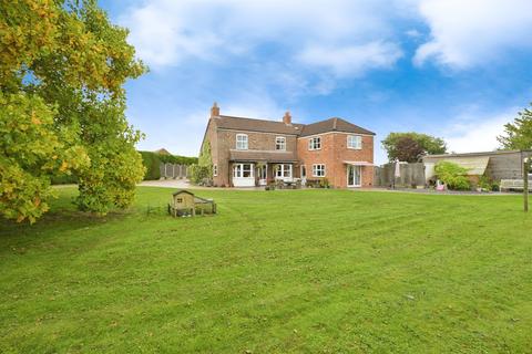 5 bedroom detached house for sale, West Fen Drainside, Cowbridge, Boston