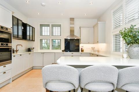 undefined, Mermaid Court, Christian Malford, Chippenham