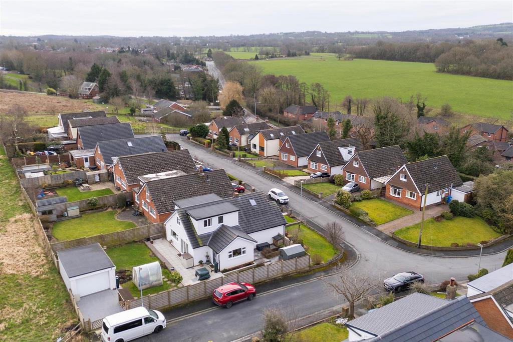 Aerial View - Surroundings