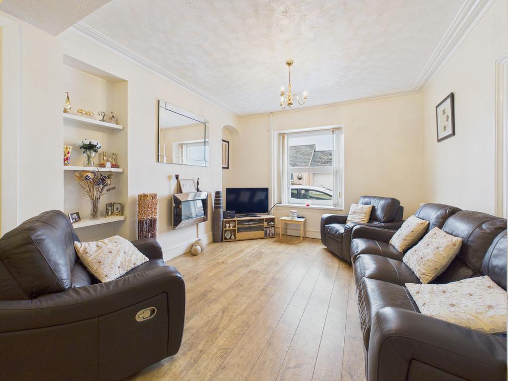 Lounge Dining Room