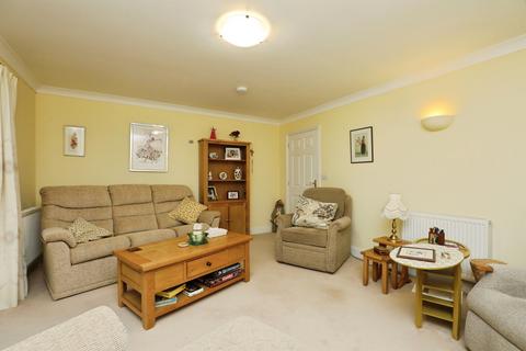 3 bedroom detached bungalow for sale, Nidus Gardens, Dereham