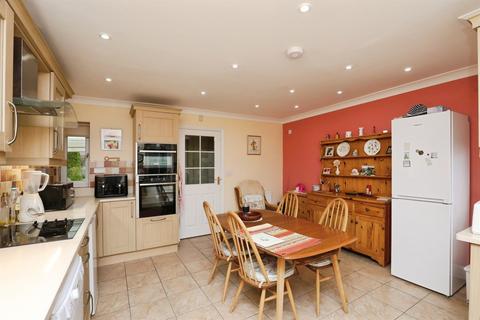 3 bedroom detached bungalow for sale, Nidus Gardens, Dereham
