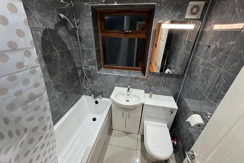 undefined, Pennyroyal Close, Walsall