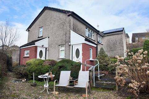 2 bedroom semi-detached house for sale, Highmead, Pontllanfraith, NP12