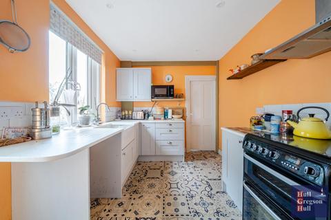 2 bedroom terraced house for sale, Victoria Place, Portland