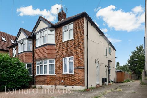 Ashfield Avenue, Feltham