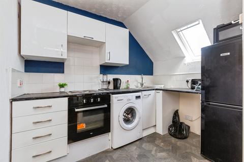 1 bedroom flat for sale, The Cliff, HARTLEPOOL