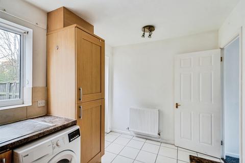undefined, Heaton Close, Swindon