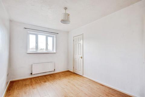 undefined, Heaton Close, Swindon