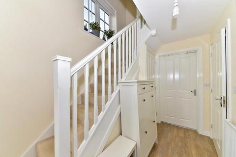 undefined, Bamburgh Close, Grantham