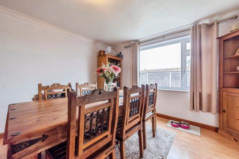 undefined, Abbeydale Crescent, Grantham