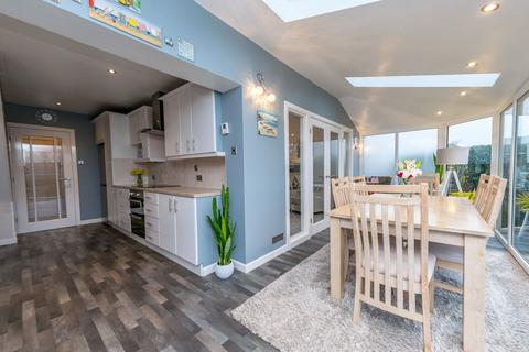 4 bedroom detached house for sale, Lea Drive, Shepley, HD8