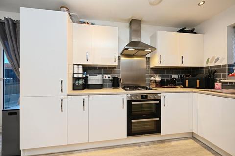 3 bedroom detached house for sale, Victoria Close, KING'S LYNN